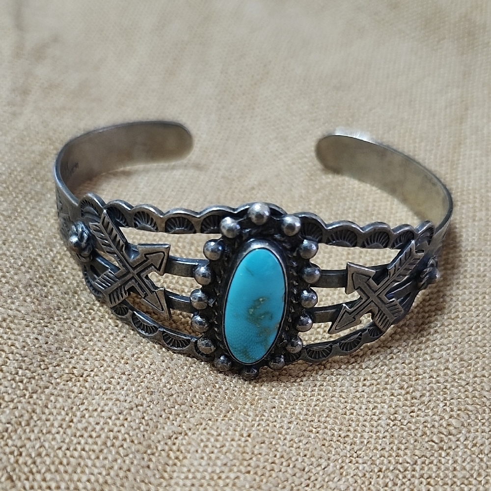 Turquoise and Silver Women's Bracelet
